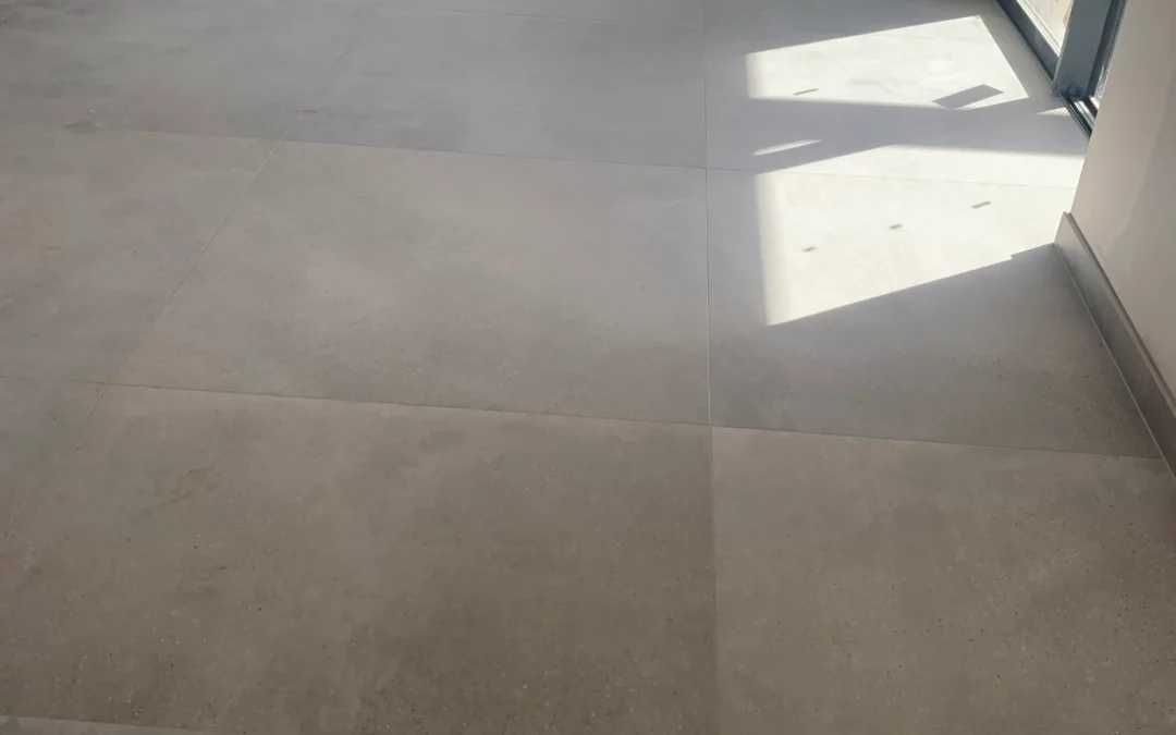 Carrelage intérieur à Strasbourg : choisir le bon format et le bon matériau